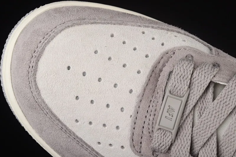 All categories Nk Air Force 1 Air Force series Nk Air Force 1 Mid Air Force mid-top Nk Air Force 1'07 Mid beige gray and black color Air Force 1 mid-top casual sneakers DG9158-616